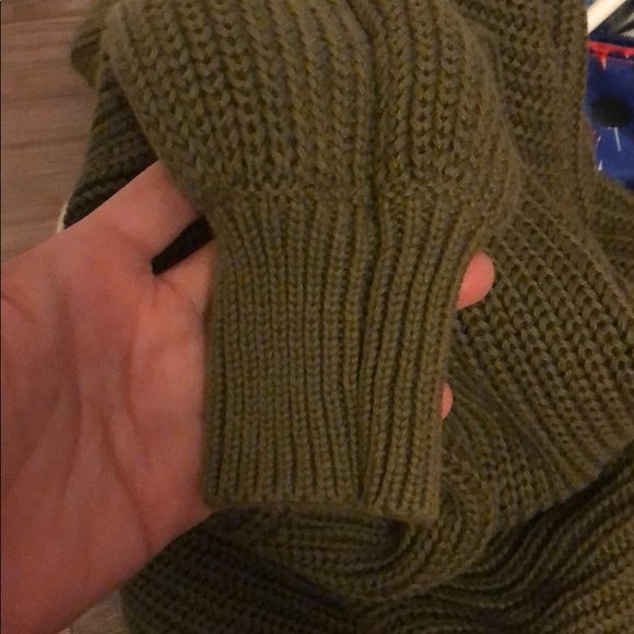 Nordstrom BP Dark Green Sweater - Picture 4 of 4